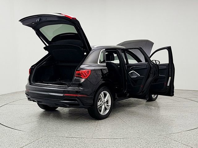 Used 2022 Audi Q3 2.0T Premium Plus AWD/4WD image 11