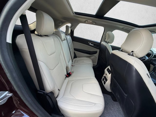 Used 2019 Ford Edge Titanium w/ Equipment Group 301A FWD image 20