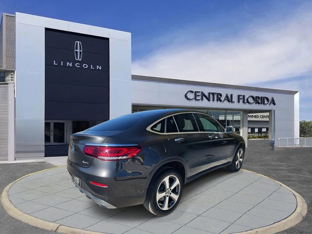 Used 2023 Mercedes-Benz GLC 300 4MATIC Coupe image 3