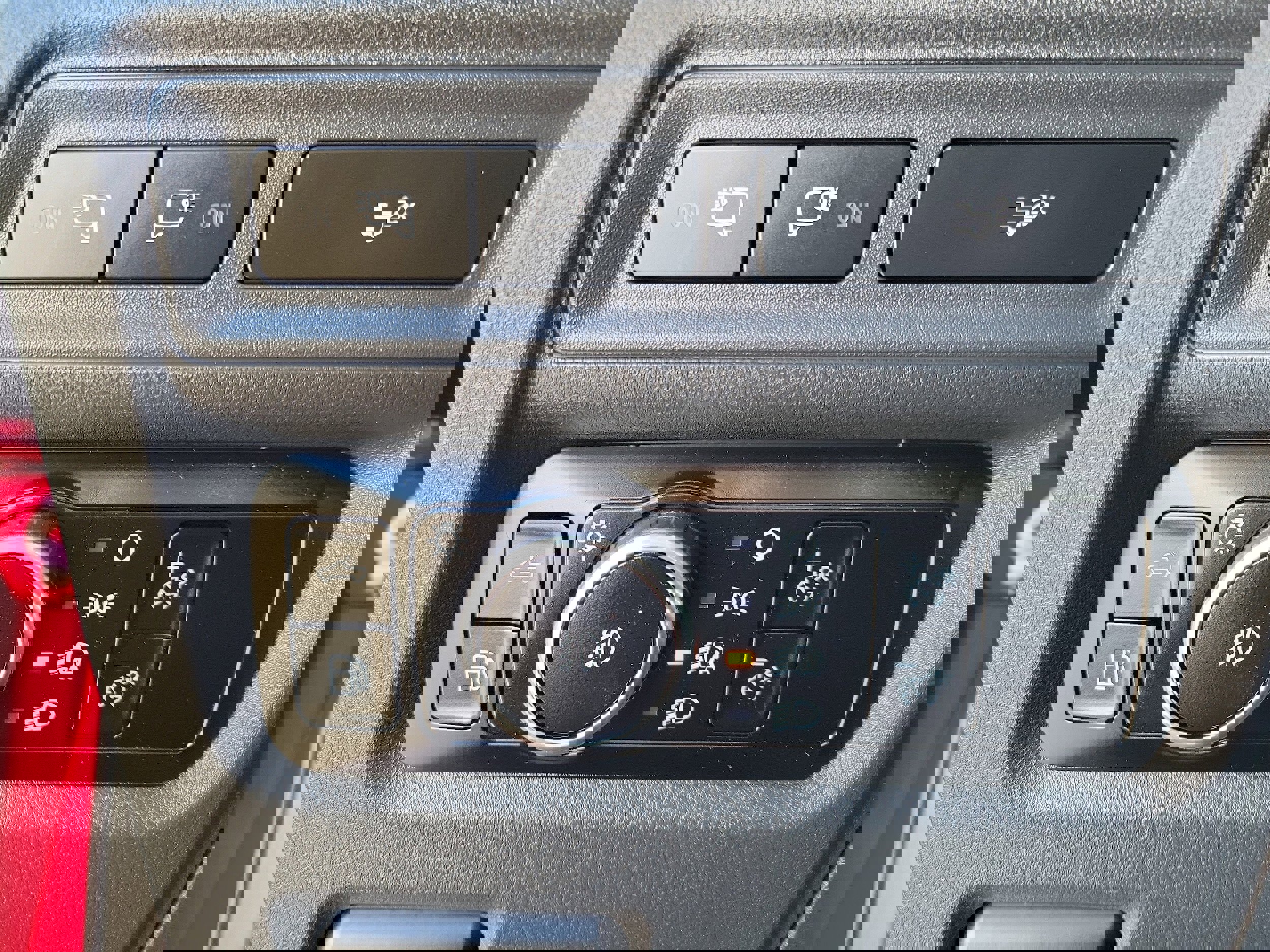 Used 2024 Ford F150 XLT w/ Equipment Group 302A MID image 22