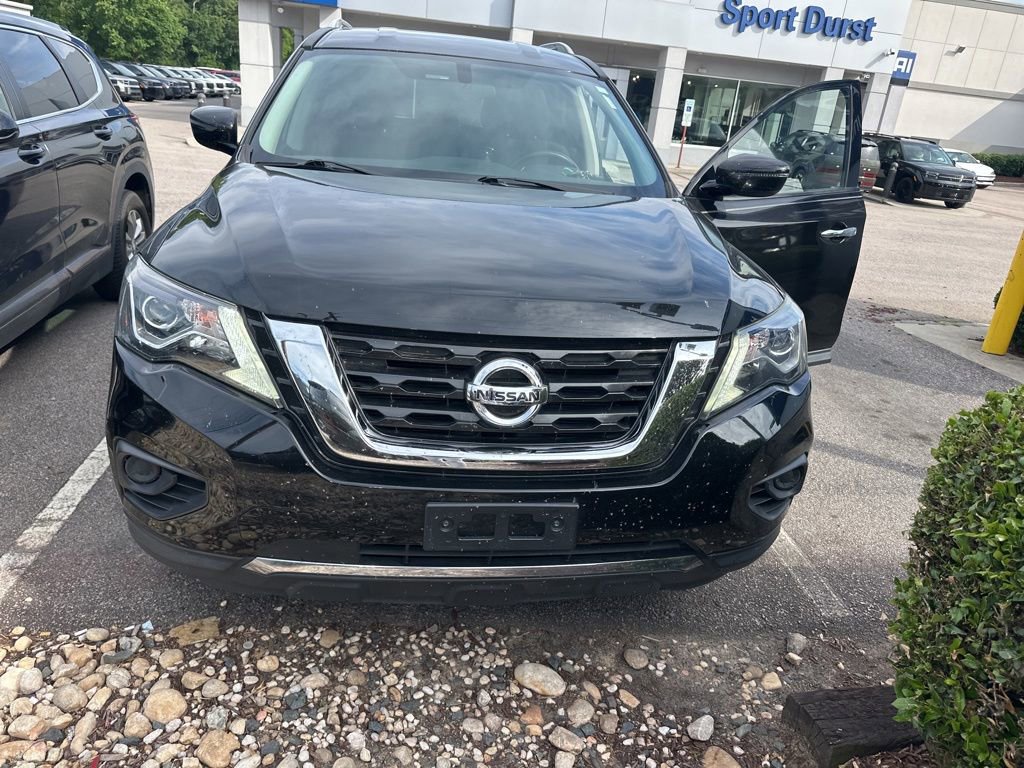 Used 2019 Nissan Pathfinder S AWD/4WD image 18