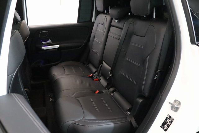 Used 2023 Mercedes-Benz GLB 250 4MATIC image 15