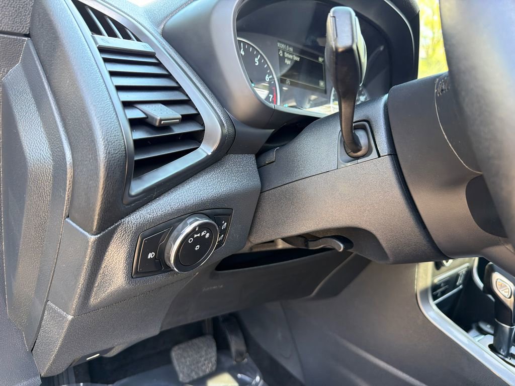 Used 2018 Ford EcoSport SE w/ SE Cold Weather Package FWD image 29