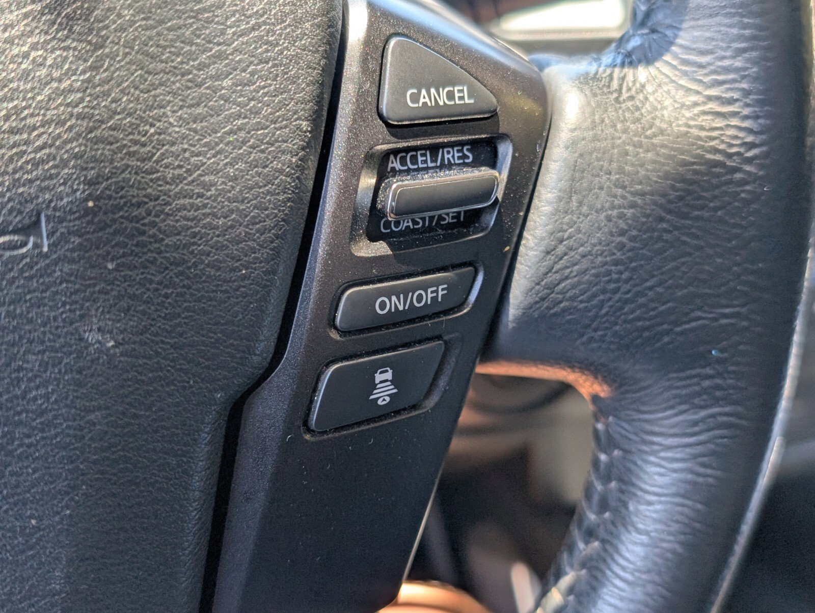 Certified 2023 Nissan Frontier SV w/ SV Convenience Package AWD/4WD image 29