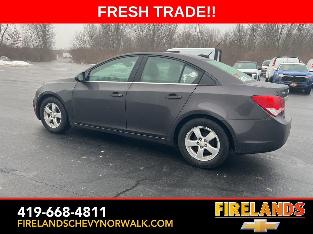 Used 2015 Chevrolet Cruze LT image 8