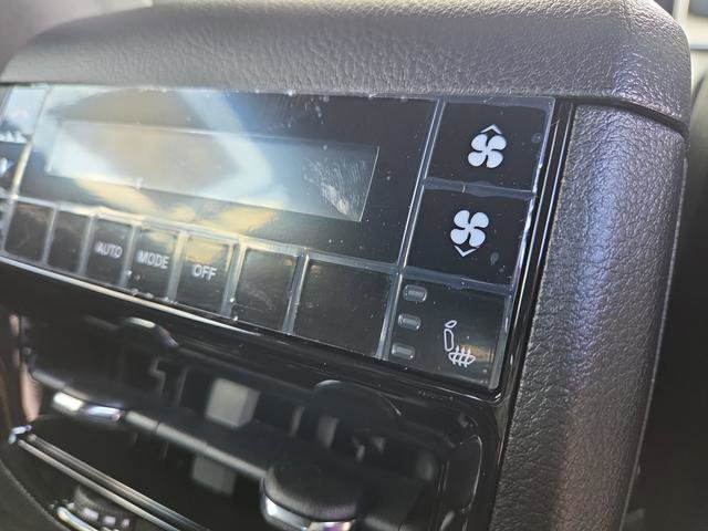 New 2025 Jeep Grand Cherokee L Limited w/ Luxury Tech Group II image 40