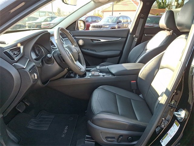 Used 2023 INFINITI QX50 Luxe image 14