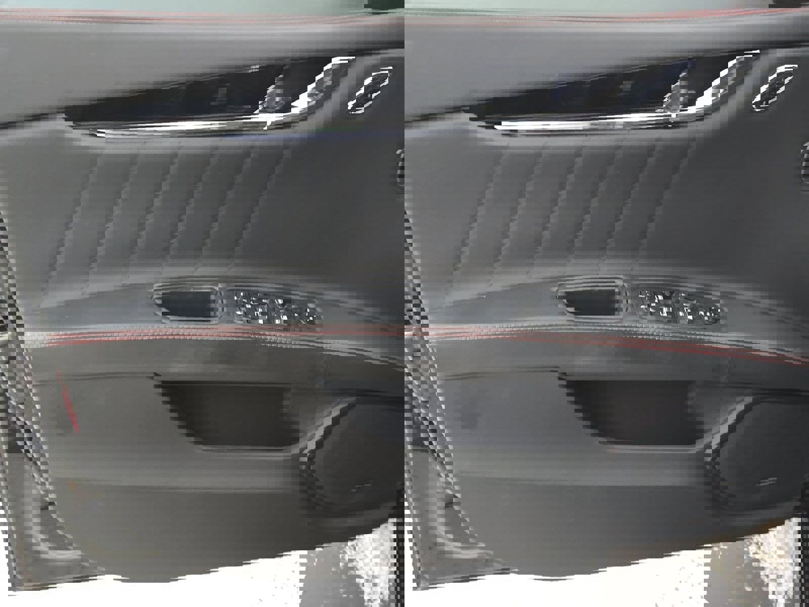 Used 2022 Maserati Quattroporte Modena Q4 AWD/4WD image 7