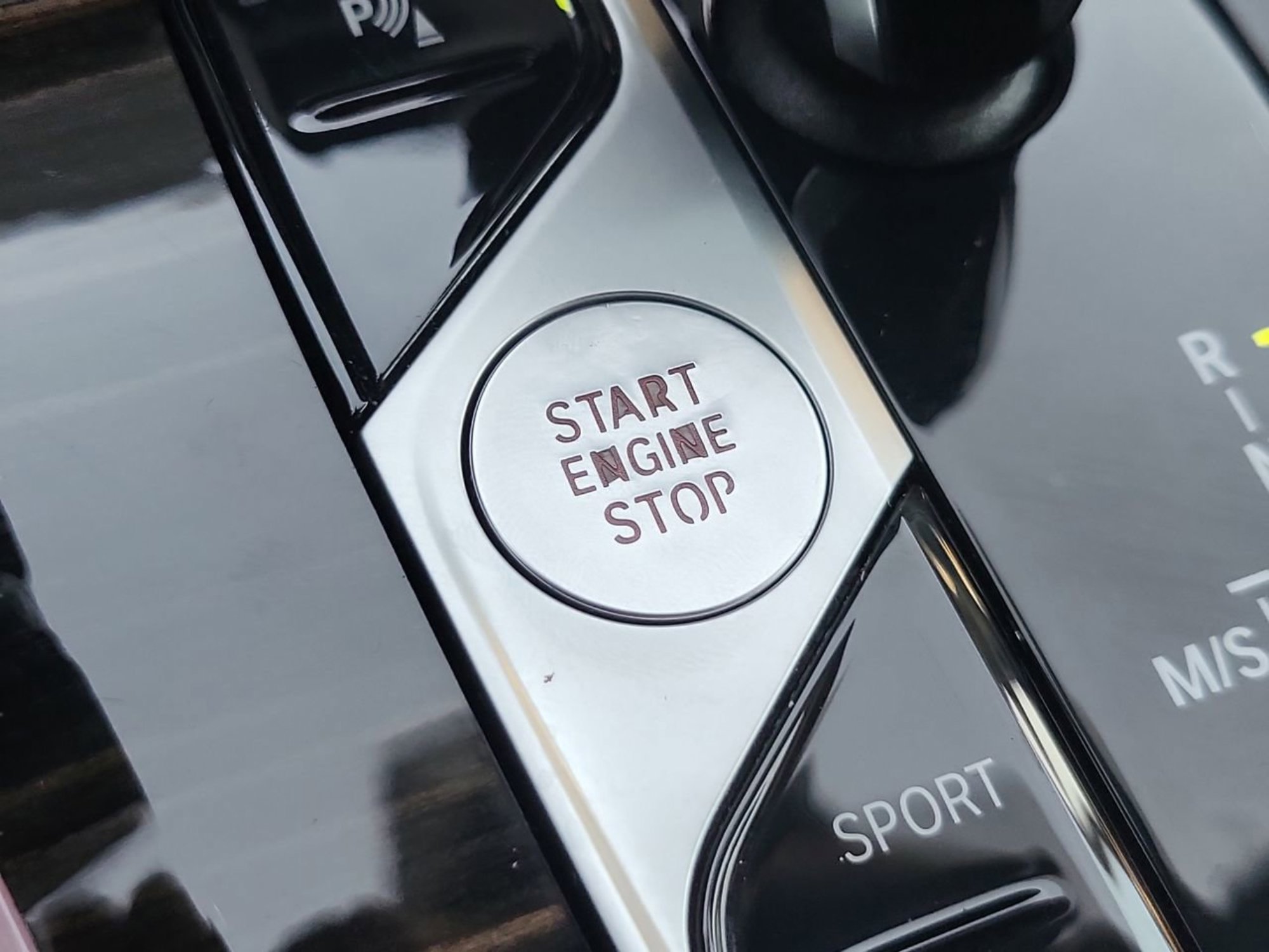 Used 2021 BMW X5 xDrive40i w/ Convenience Package image 22