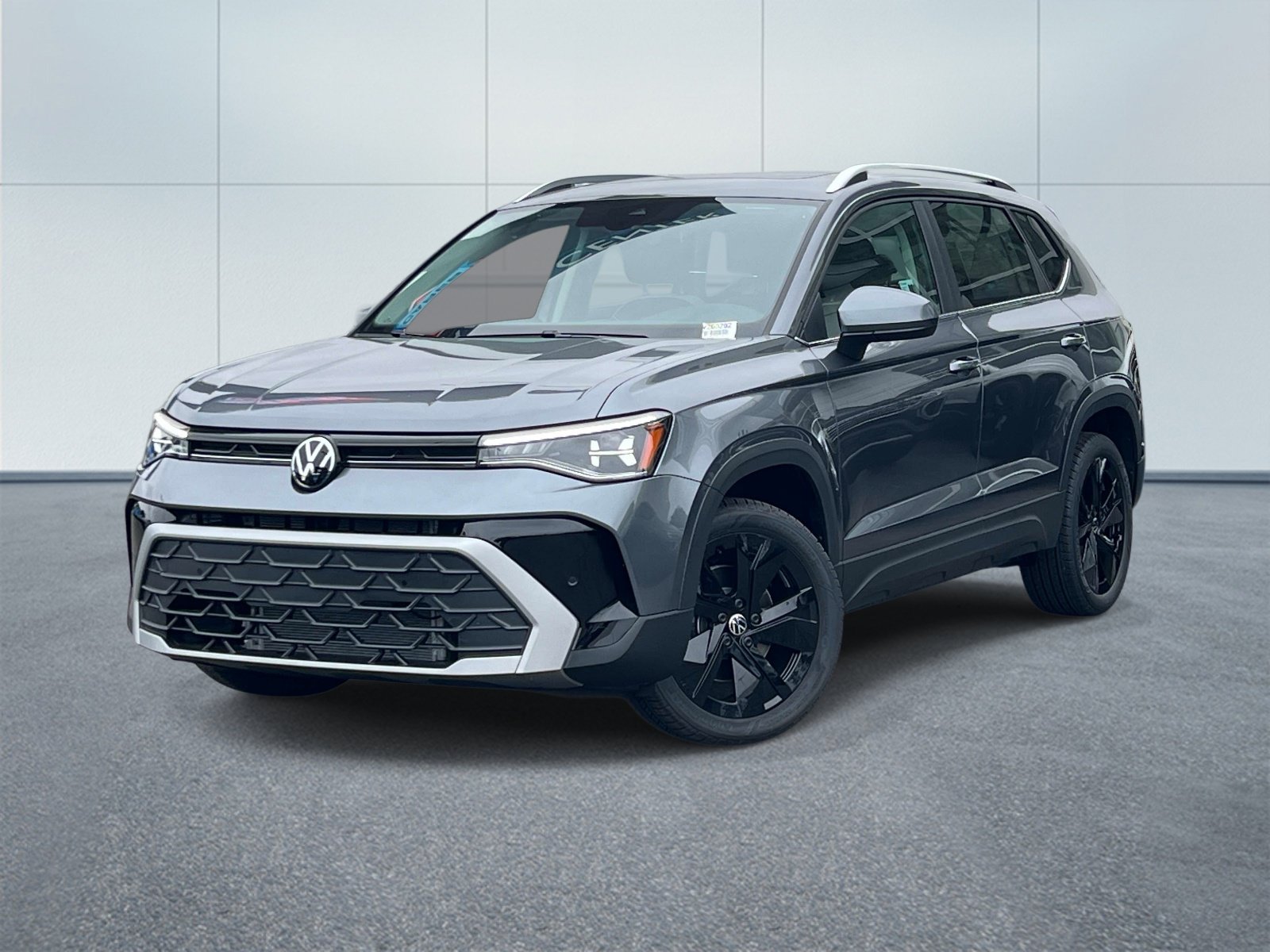New 2026 Volkswagen Taos SE FWD image 1