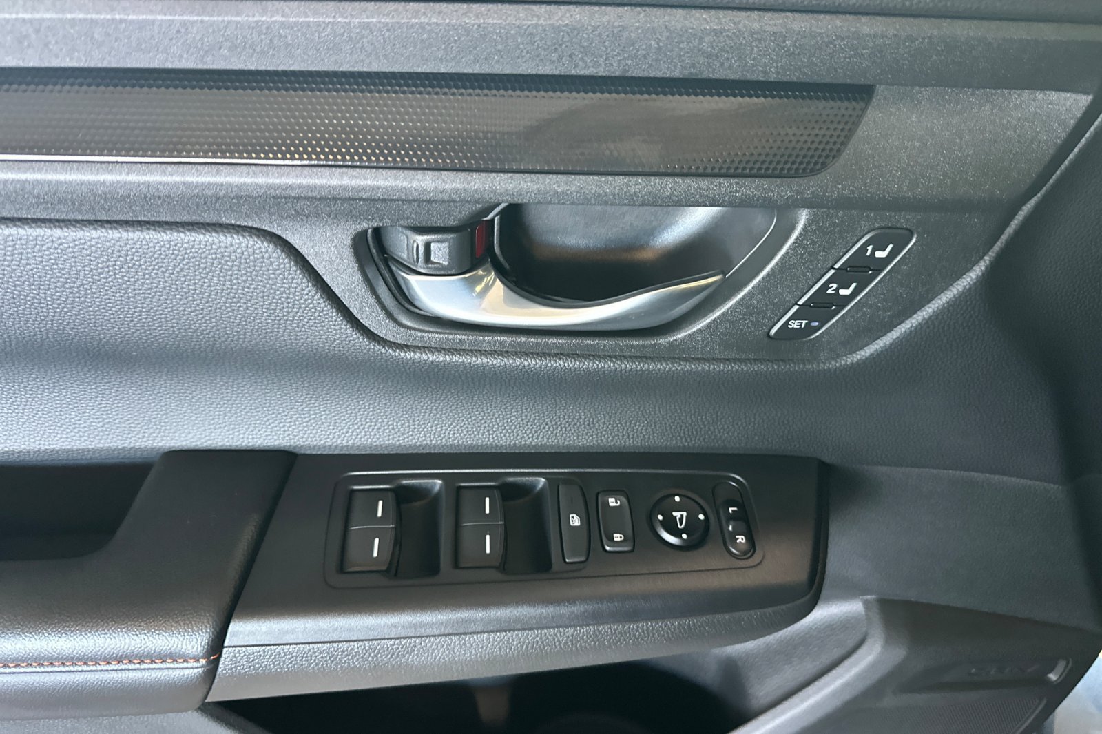 New 2027 Honda CR-V Sport-L image 8