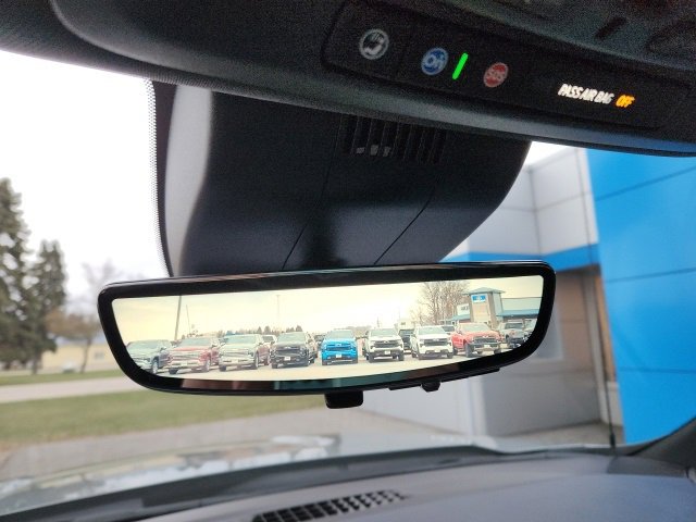 Used 2025 Chevrolet Silverado 1500 High Country w/ Technology Package image 20