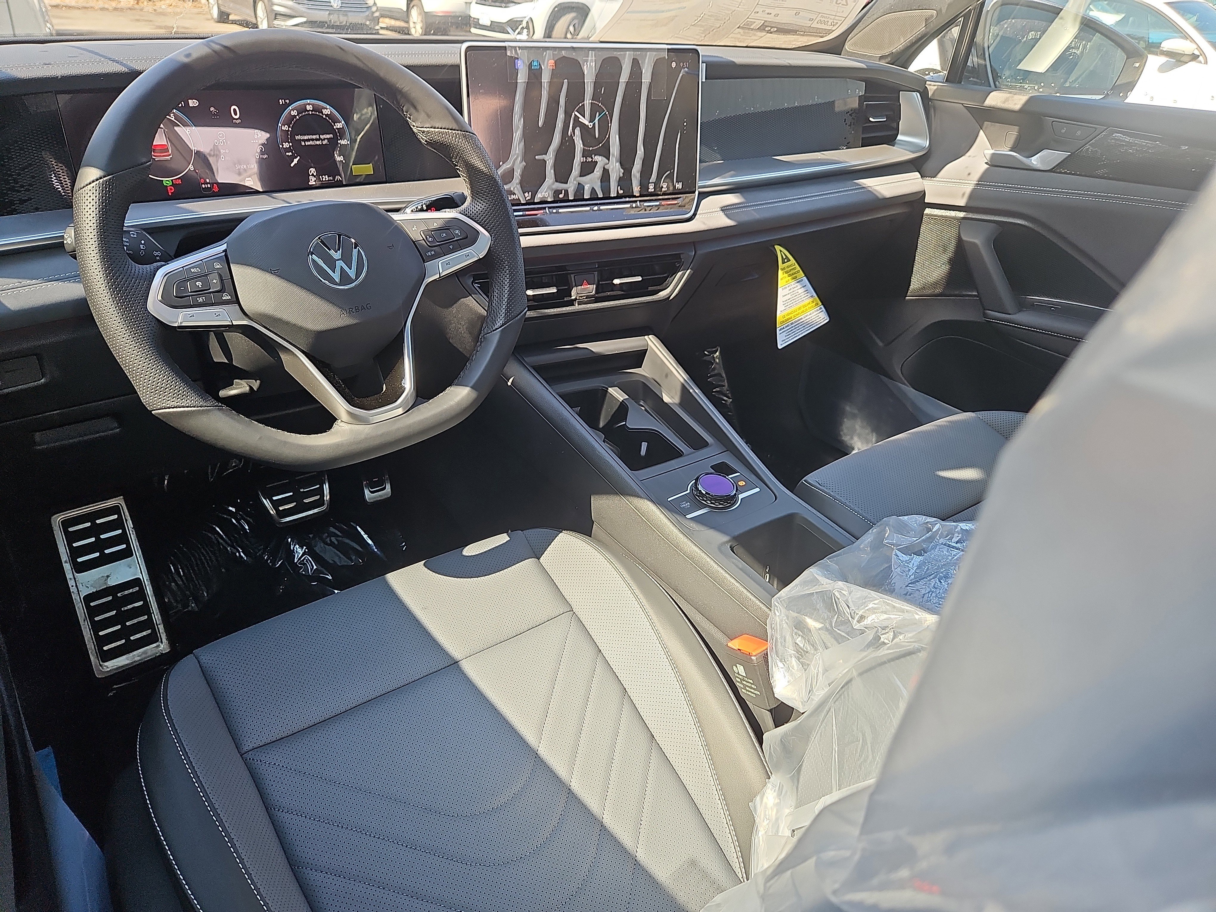 New 2026 Volkswagen Tiguan SE R-Line image 6