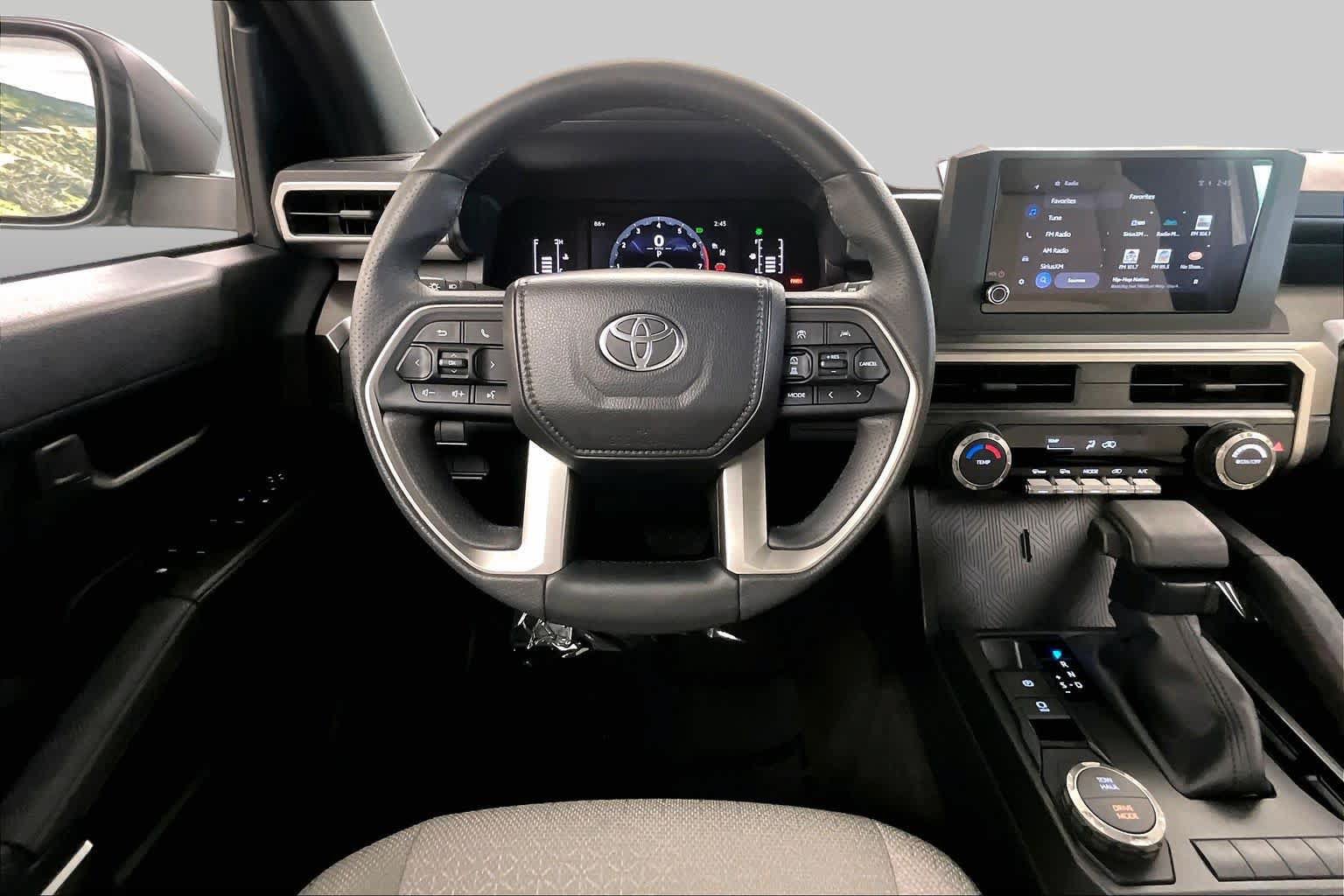 Used 2025 Toyota 4Runner SR5 RWD image 6