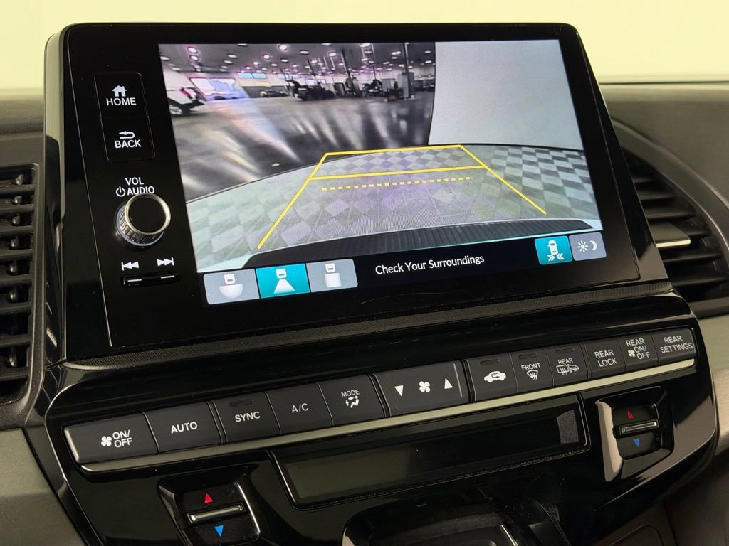 Used 2025 Honda Odyssey Sport-L image 17