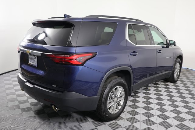 Used 2023 Chevrolet Traverse LT w/ LPO, Cargo Package image 8