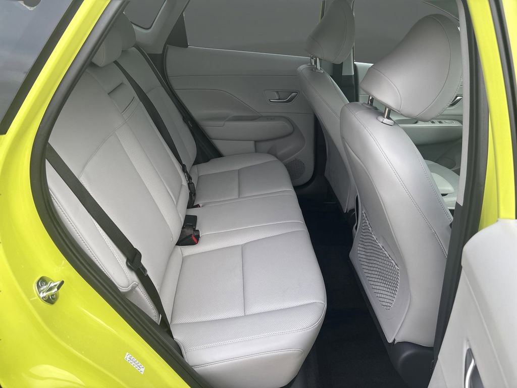 Used 2024 Hyundai Kona Limited image 32