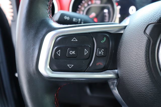 Used 2018 Jeep Wrangler Unlimited Rubicon AWD/4WD image 15