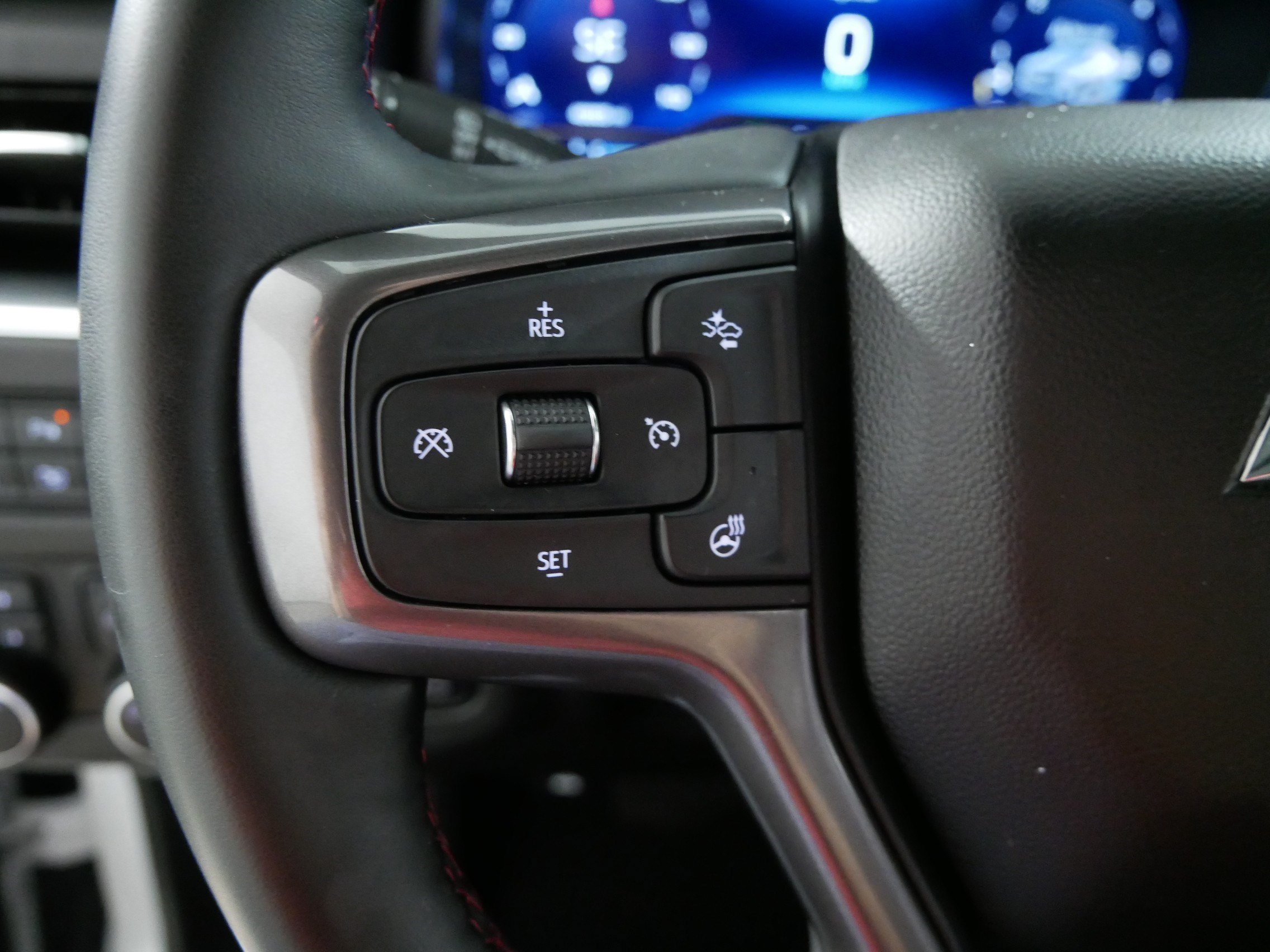 Used 2024 Chevrolet Suburban RST w/ Luxury Package AWD/4WD image 27