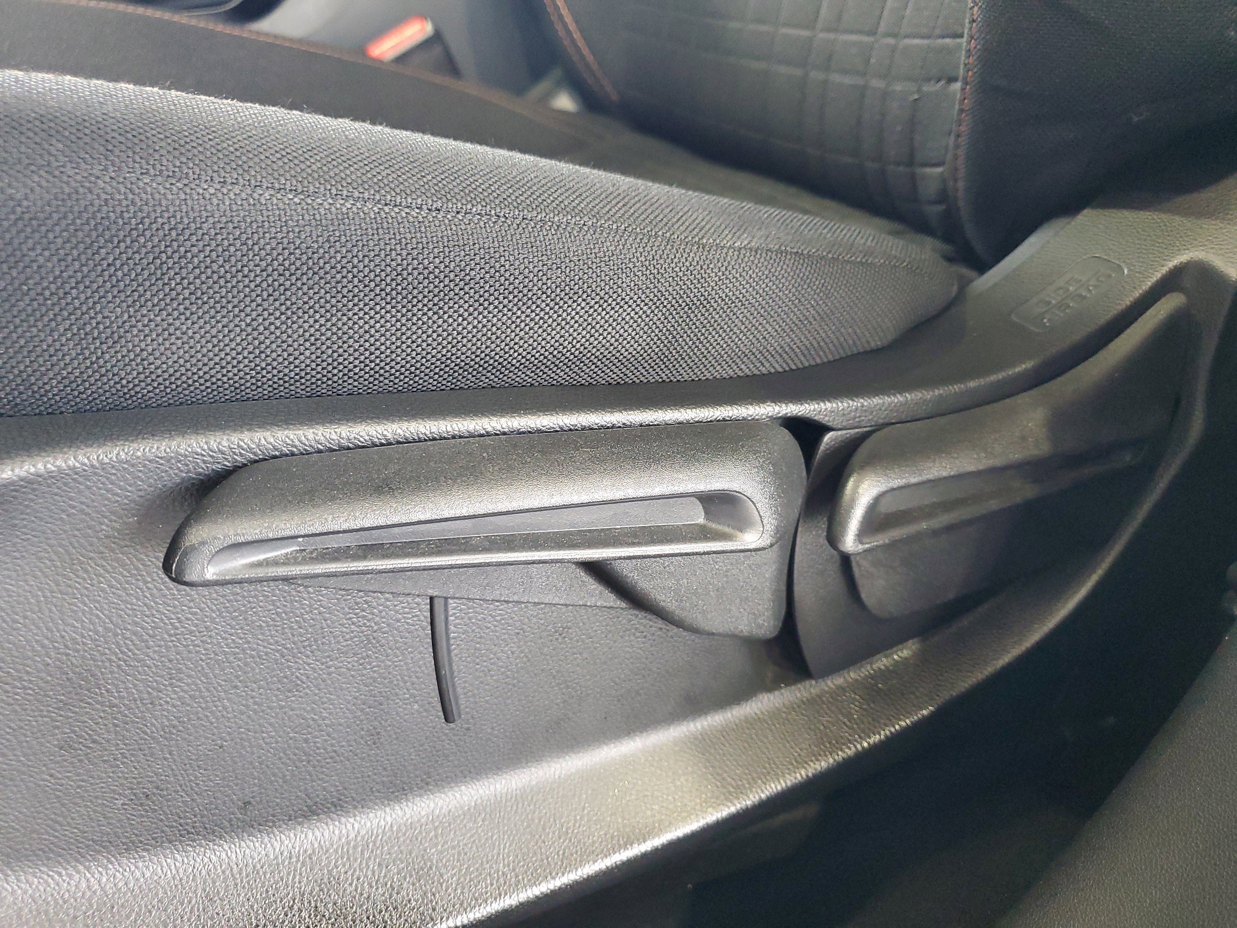 Used 2024 Honda HR-V Sport image 19