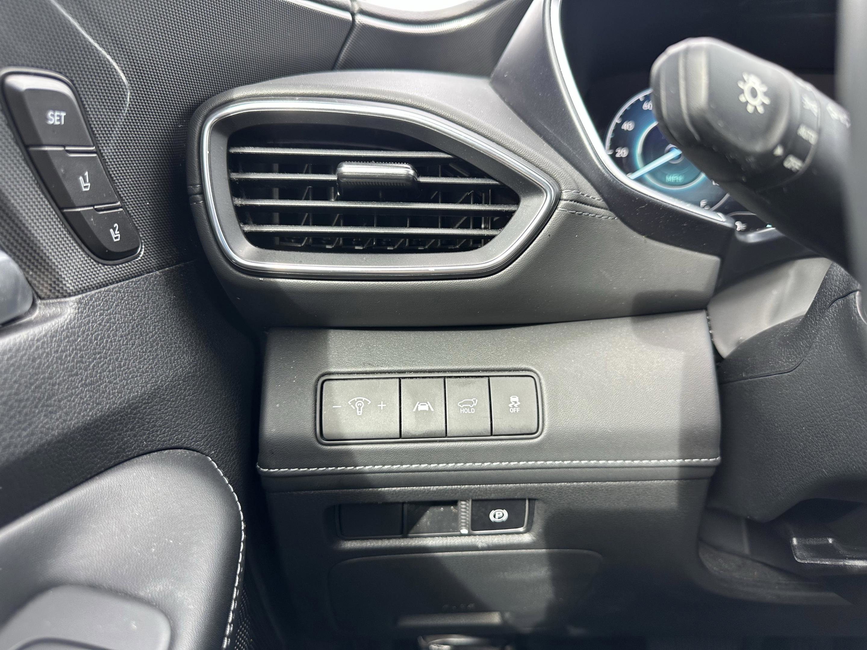 Certified 2023 Hyundai Santa Fe Limited AWD/4WD image 30