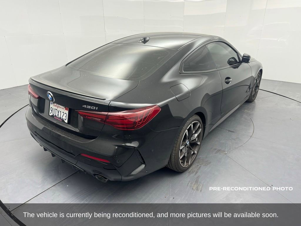Used 2025 BMW 430i Coupe w/ M Sport Package RWD image 5