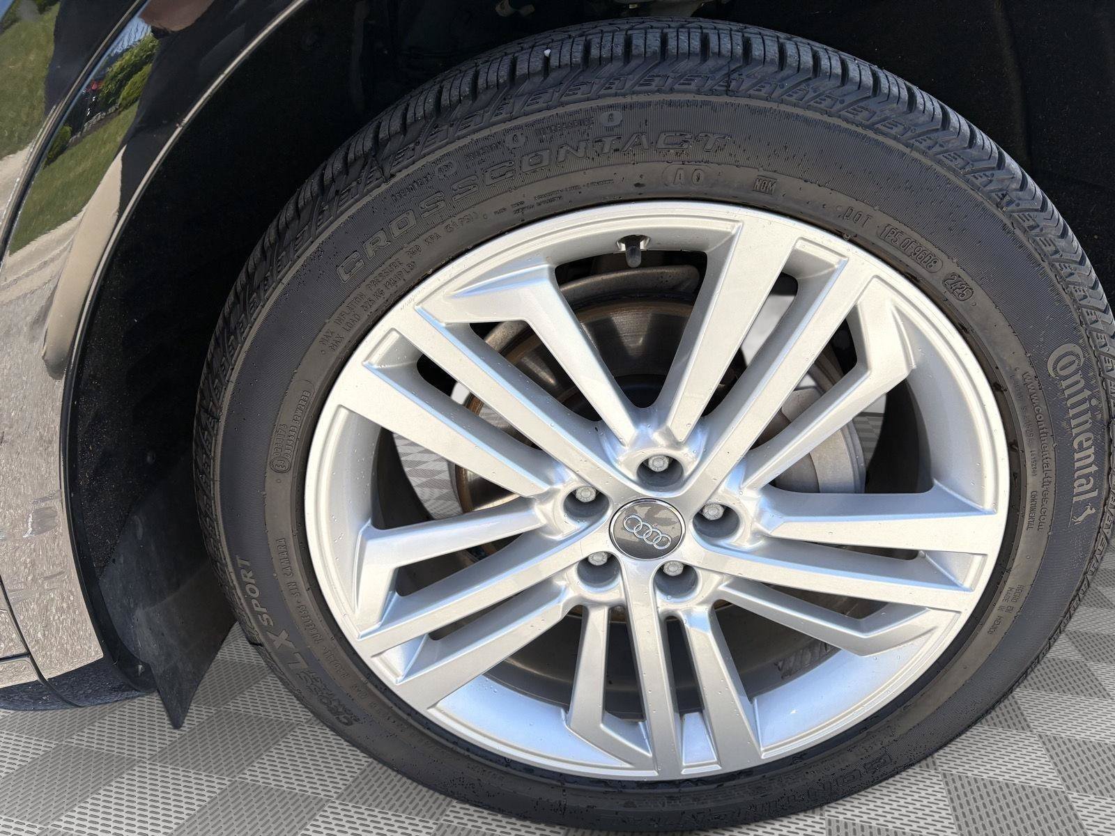 Used 2018 Audi Q5 2.0T Premium Plus w/ Premium Plus Package AWD/4WD image 8