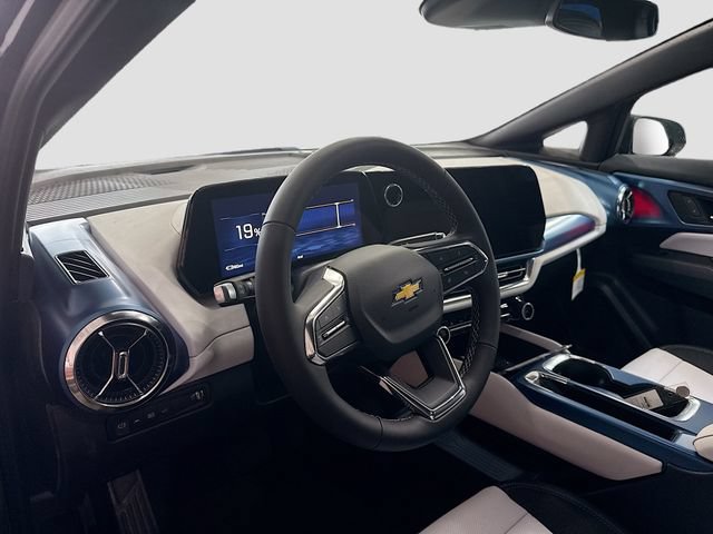 New 2026 Chevrolet Equinox EV LT AWD/4WD image 10