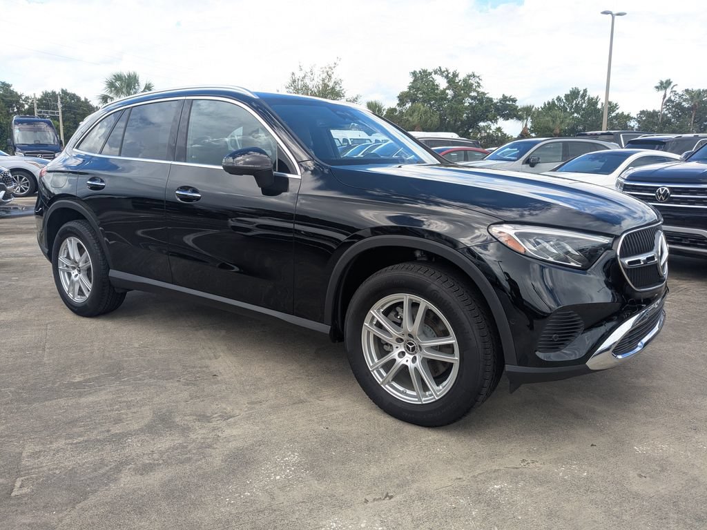 Used 2025 Mercedes-Benz GLC 300 4MATIC