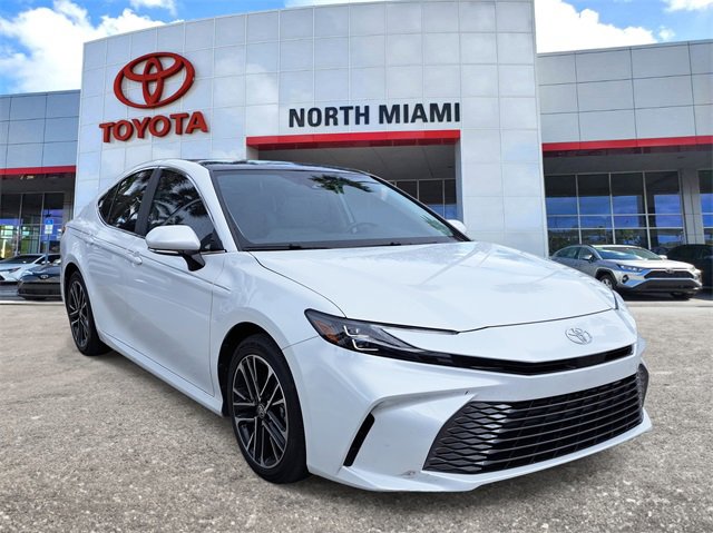 Used 2025 Toyota Camry XLE