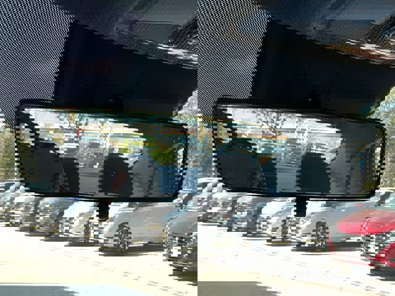 Used 2025 Hyundai Elantra SEL image 30