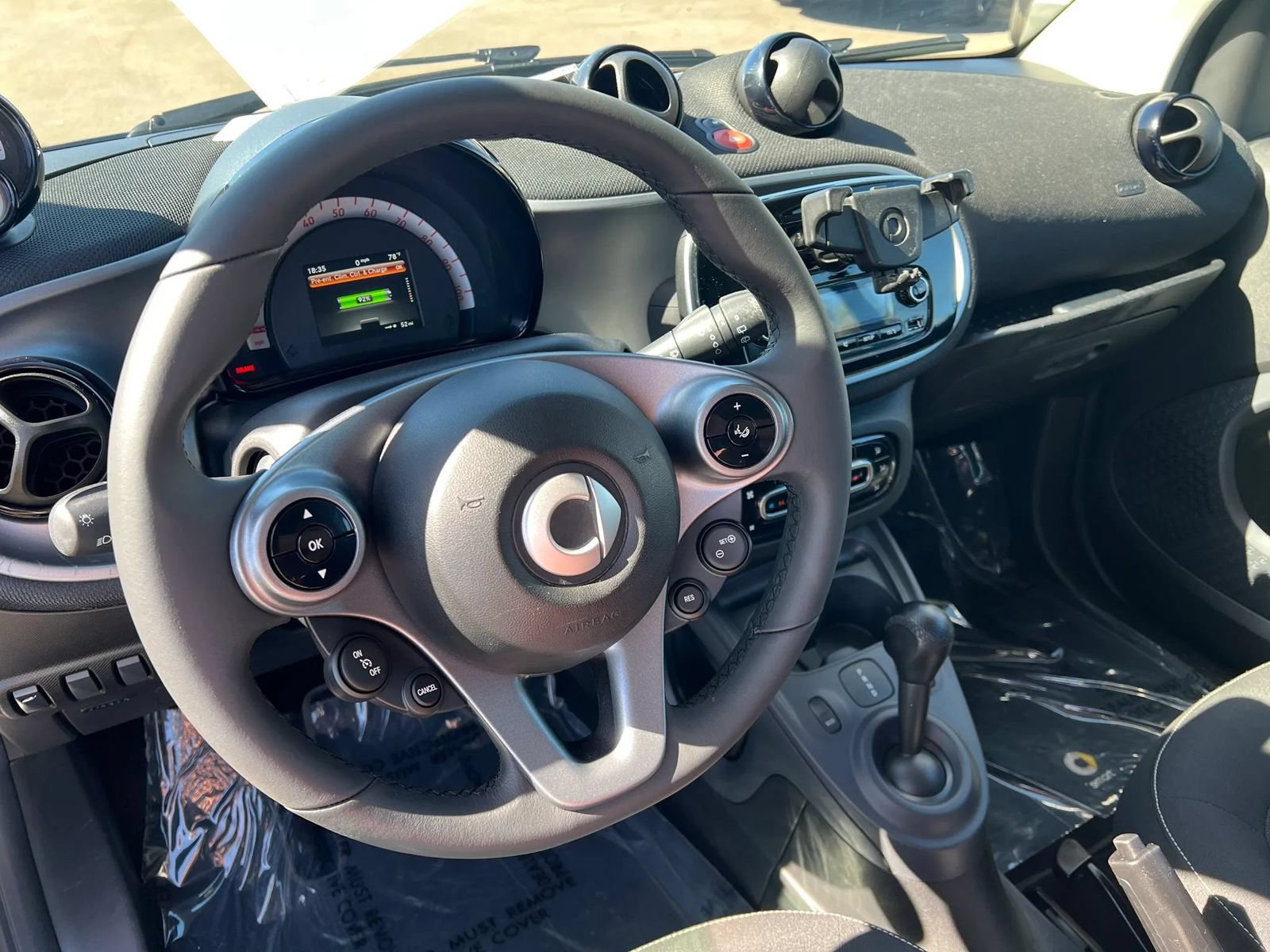 Used 2018 smart fortwo electric drive RWD image 12
