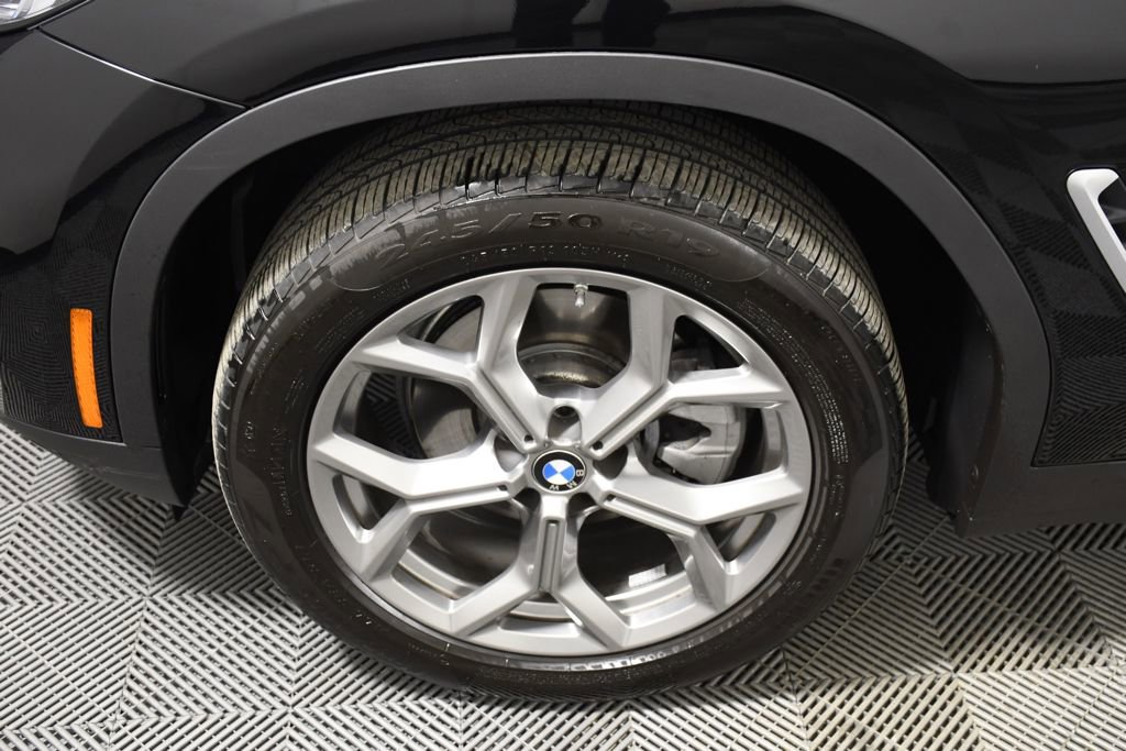 Used 2023 BMW X3 xDrive30i w/ Convenience Package image 11