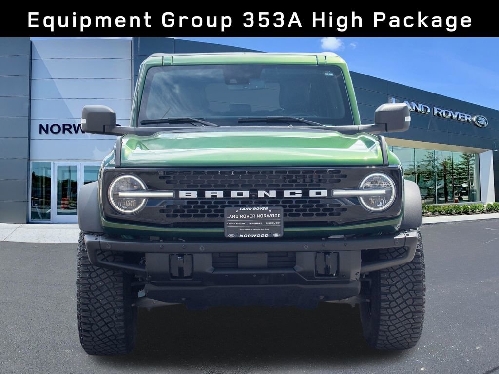 Used 2023 Ford Bronco Wildtrak image 2