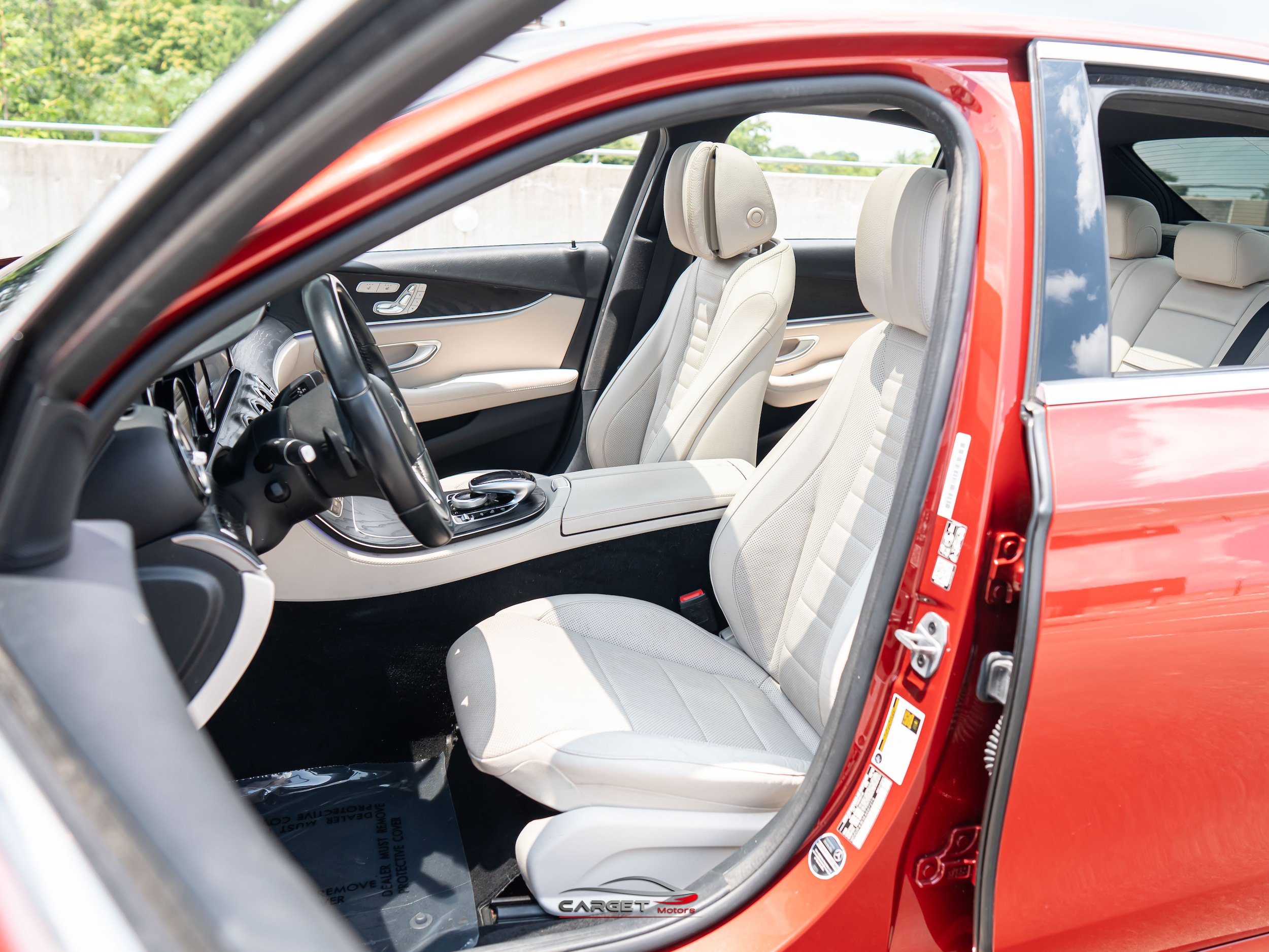 Used 2019 Mercedes-Benz E 300 image 16