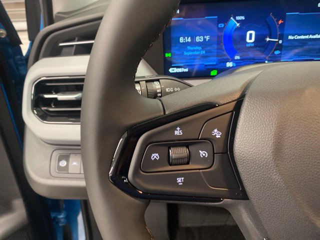 New 2027 Chevrolet Bolt LT w/ Comfort Package FWD image 13