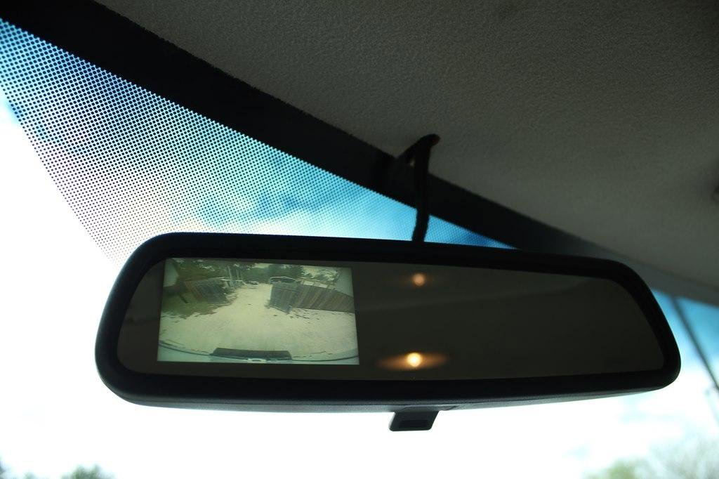 Used 2020 Chevrolet Express 3500 w/ Power Convenience Package image 23