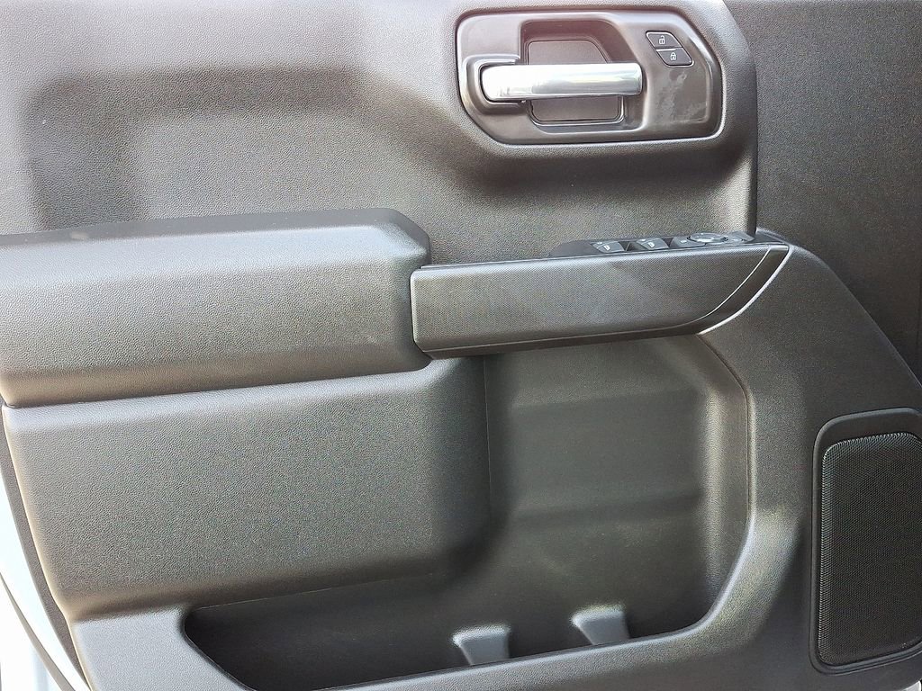 Used 2025 GMC Sierra 1500 Pro w/ Pro Value Package image 12