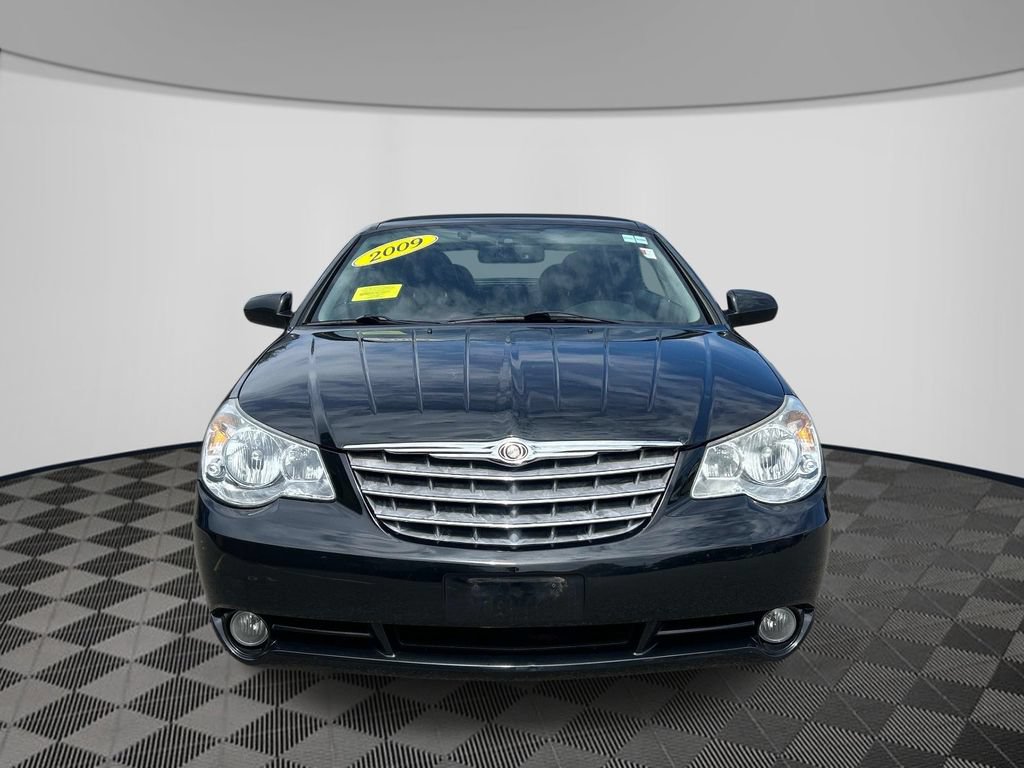 Used 2009 Chrysler Sebring Limited FWD image 8