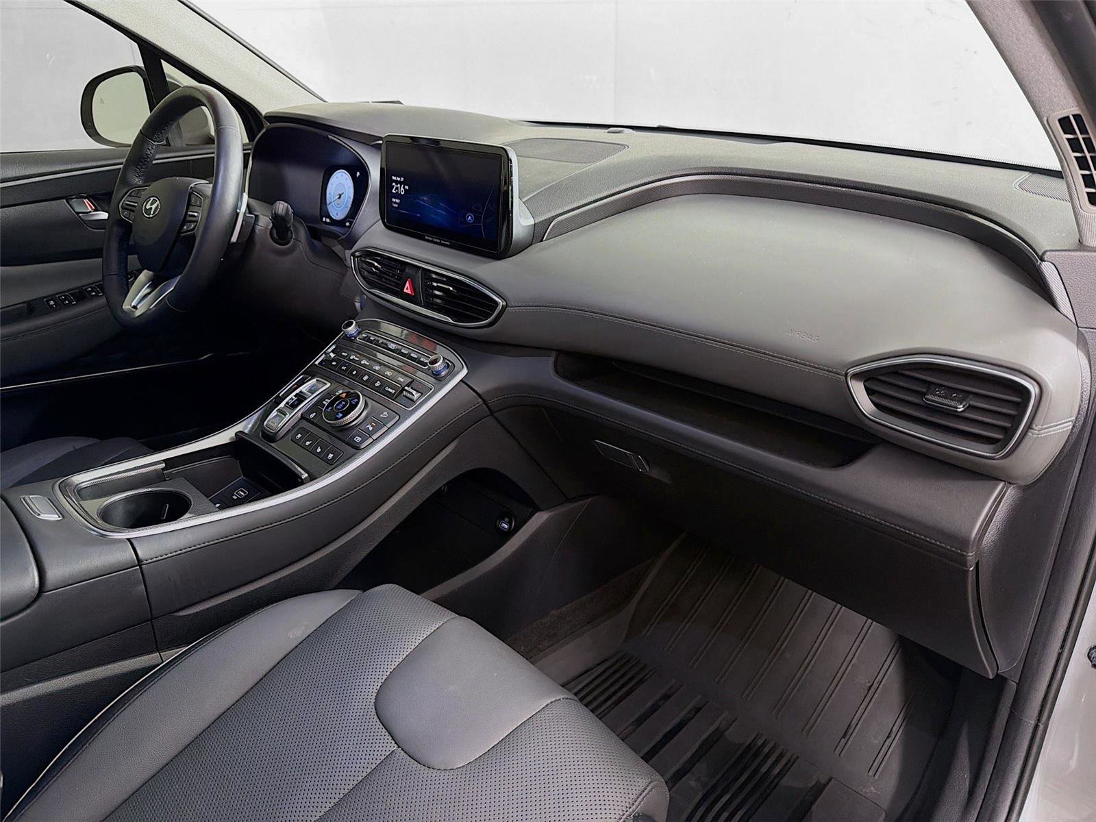Used 2023 Hyundai Santa Fe Limited AWD/4WD image 30