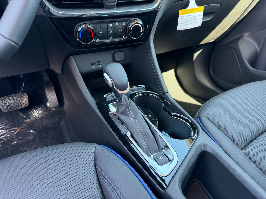 New 2026 Buick Encore GX Sport Touring w/ Comfort Package FWD image 21