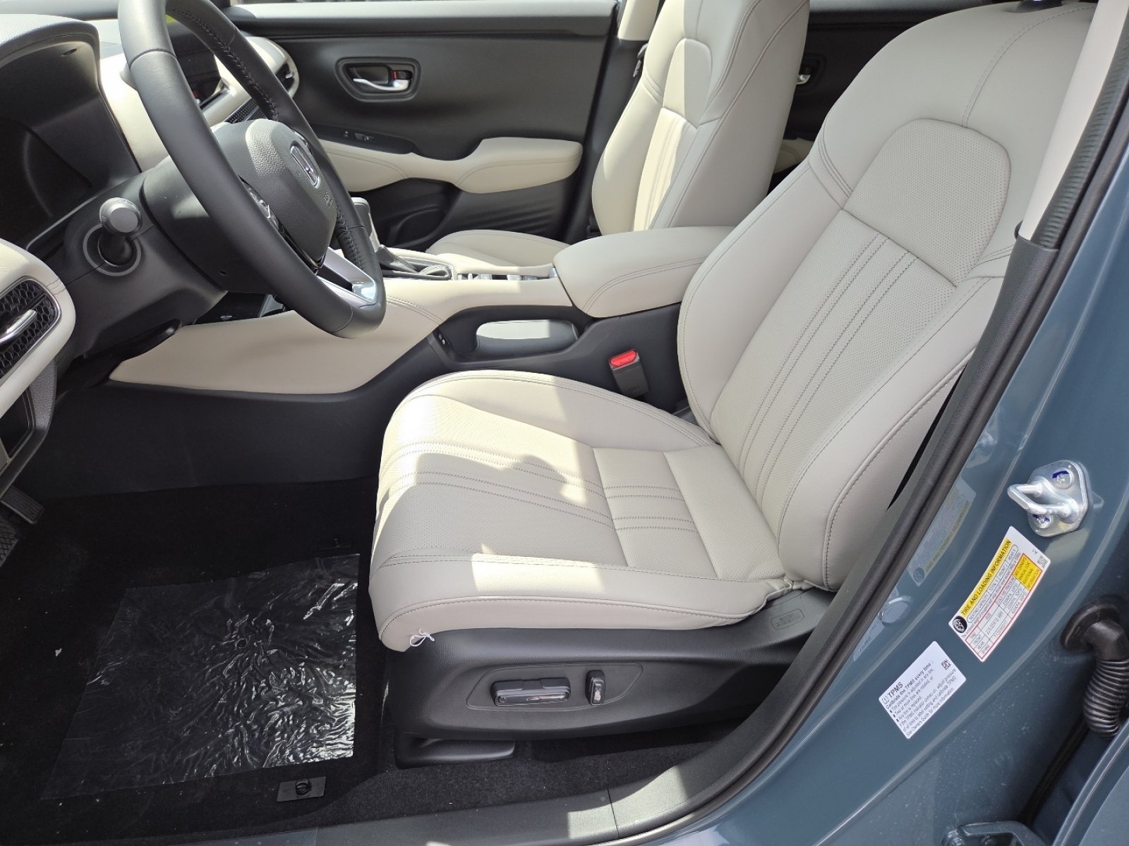 New 2027 Honda HR-V EX-L image 24