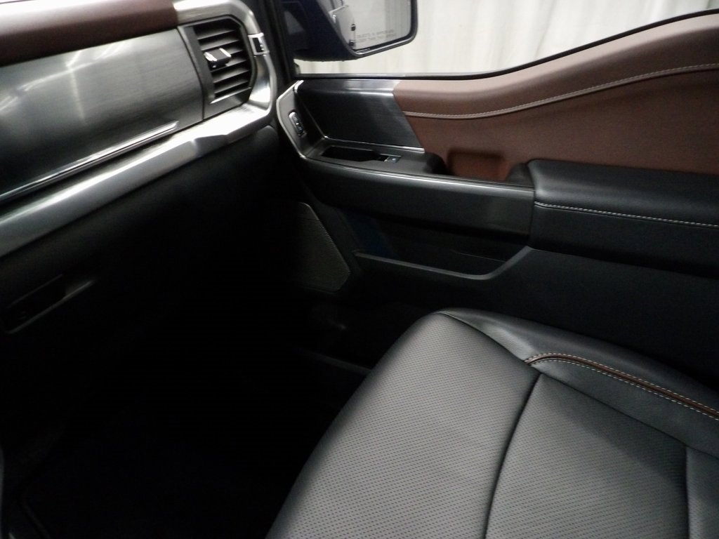 Used 2023 Ford F150 Lariat w/ Equipment Group 502A High image 20