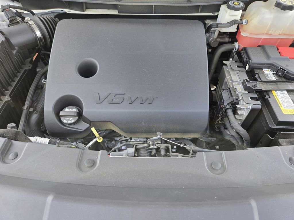 Used 2022 Chevrolet Traverse RS FWD image 31