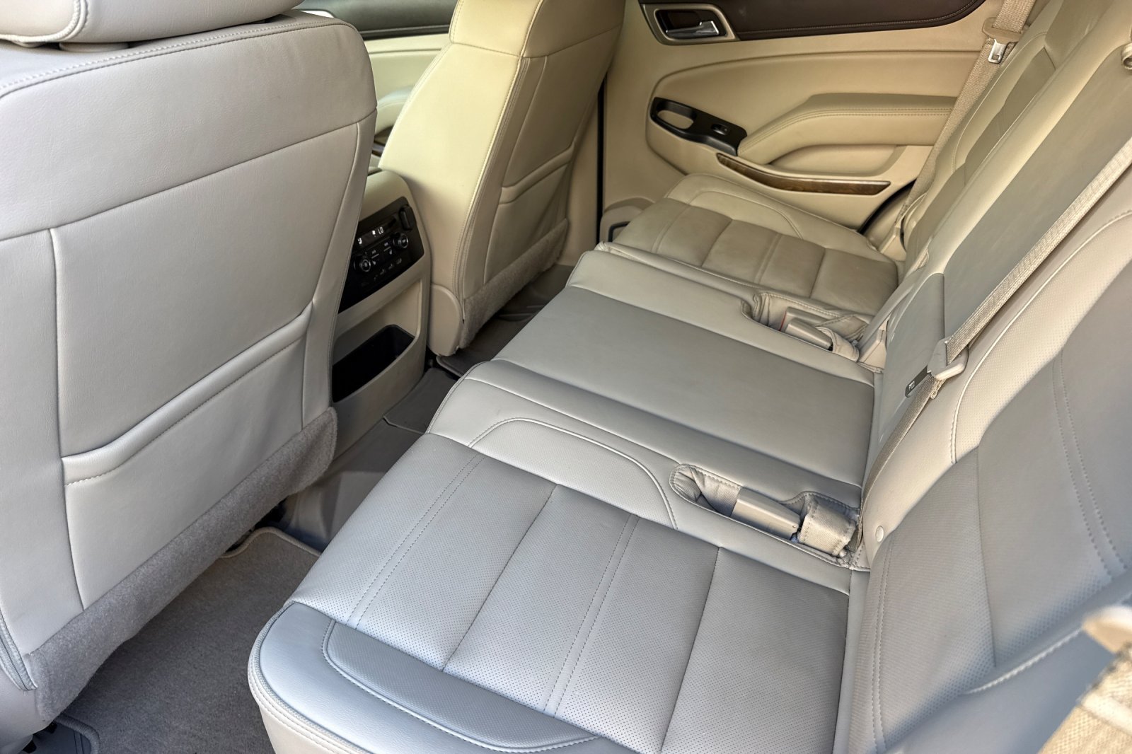 Used 2019 GMC Yukon Denali w/ Denali Ultimate Package AWD/4WD image 15