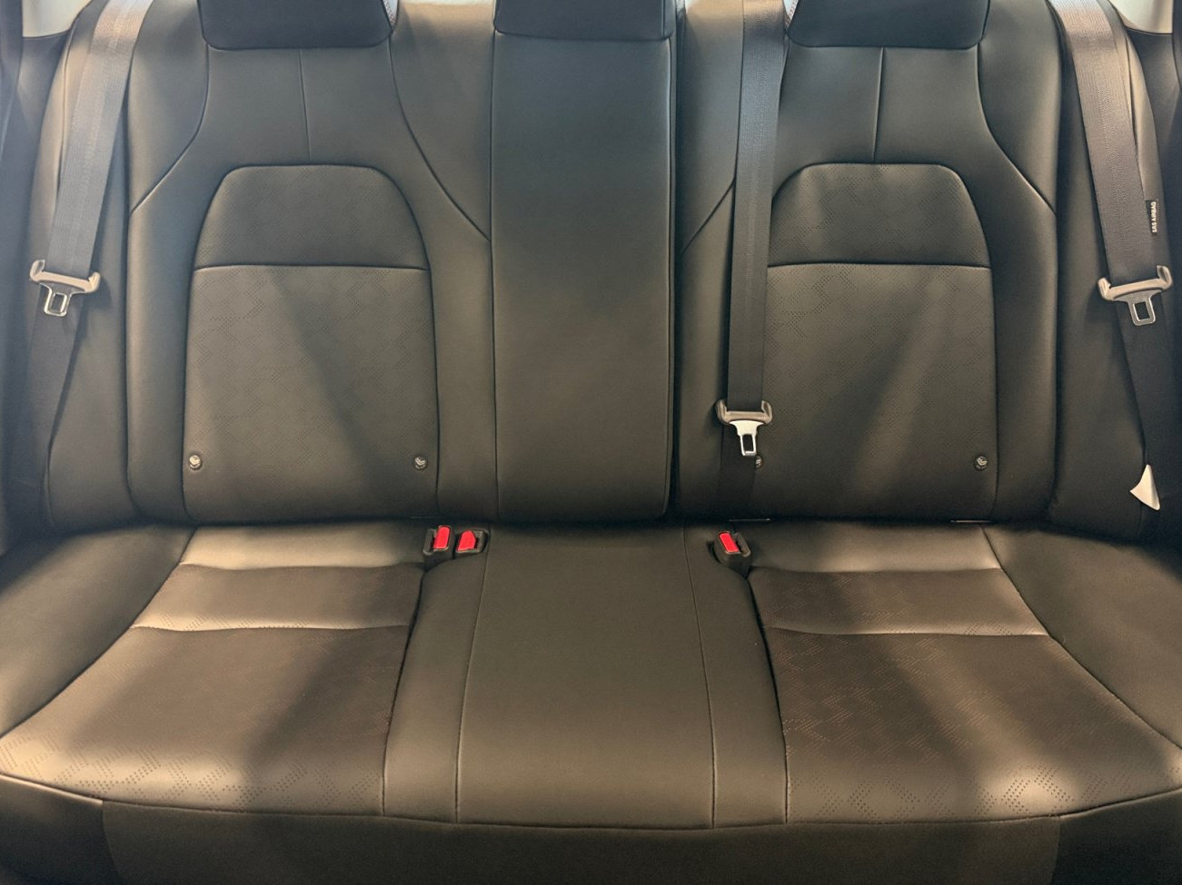 New 2027 Nissan Sentra SR w/ SR Premium Package FWD image 30