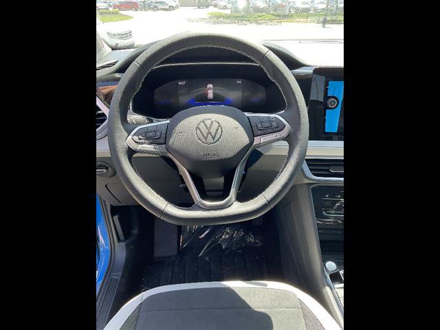 New 2026 Volkswagen Taos SE AWD/4WD image 8