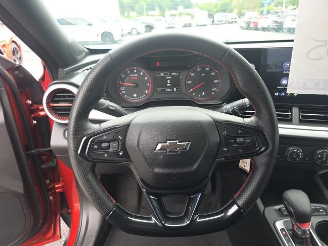 Used 2024 Chevrolet Trax RS w/ Driver Confidence Package FWD image 16