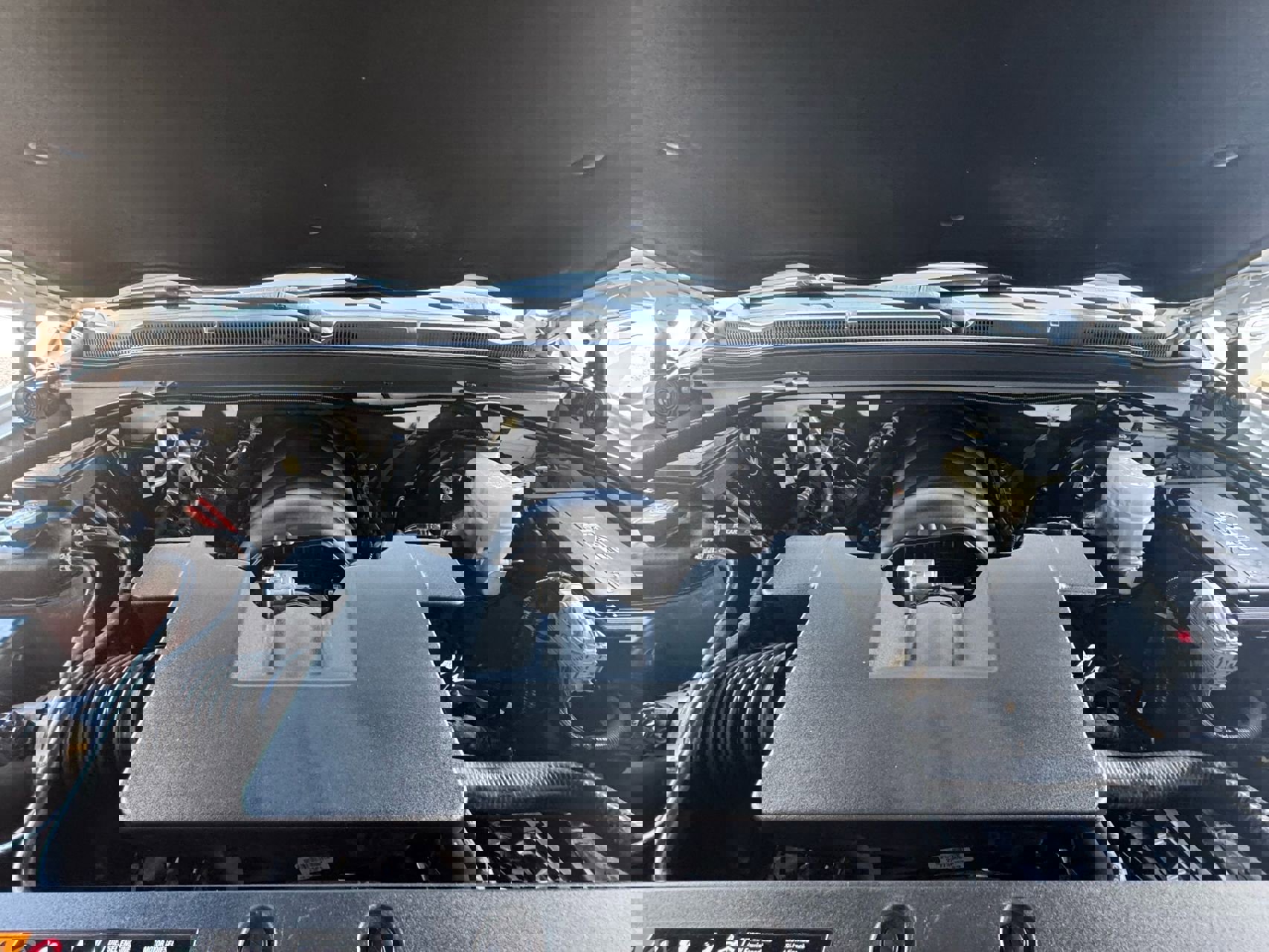 Used 2018 Chevrolet Suburban LT image 36