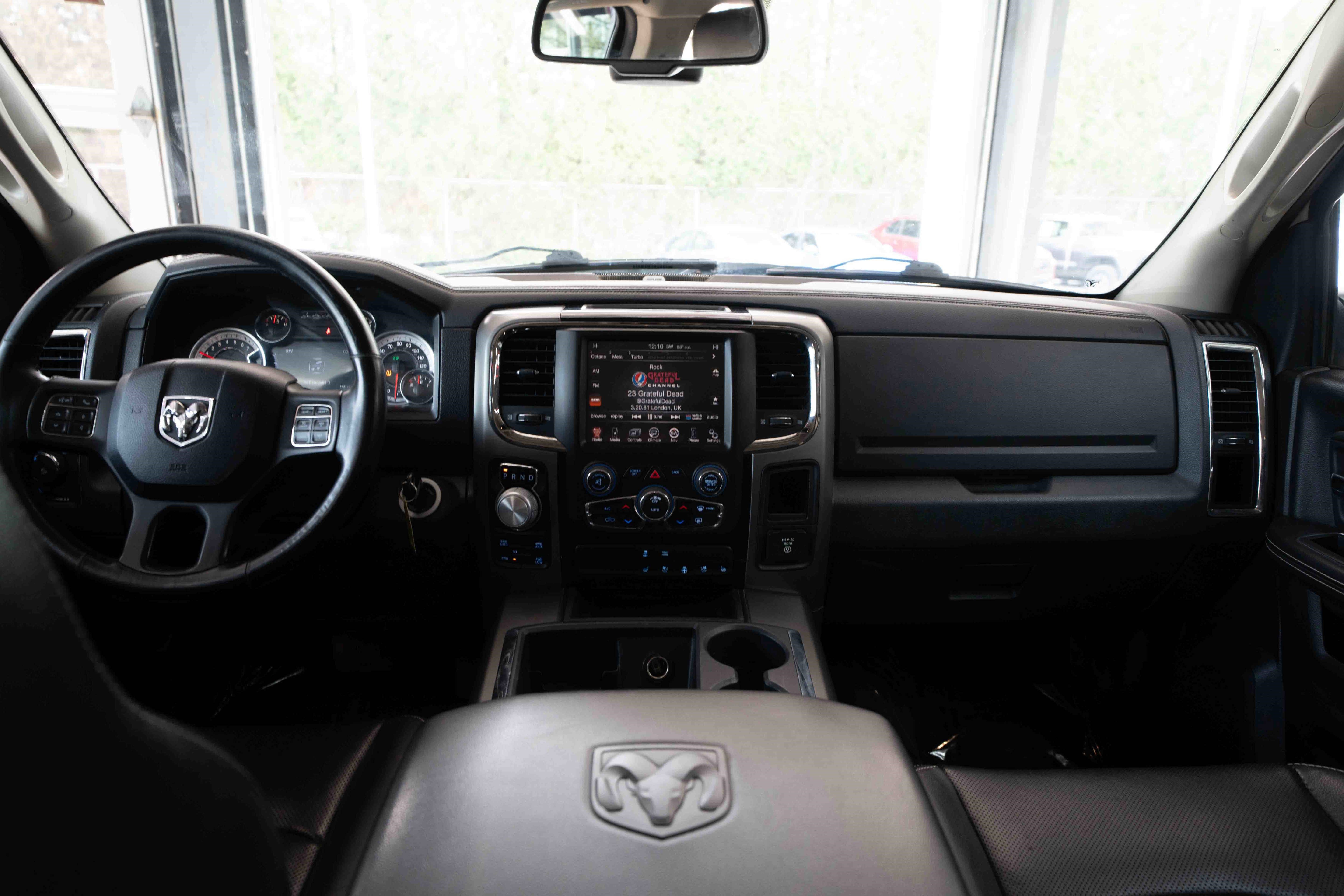 Used 2014 RAM 1500 Sport w/ Sport Premium Group image 19